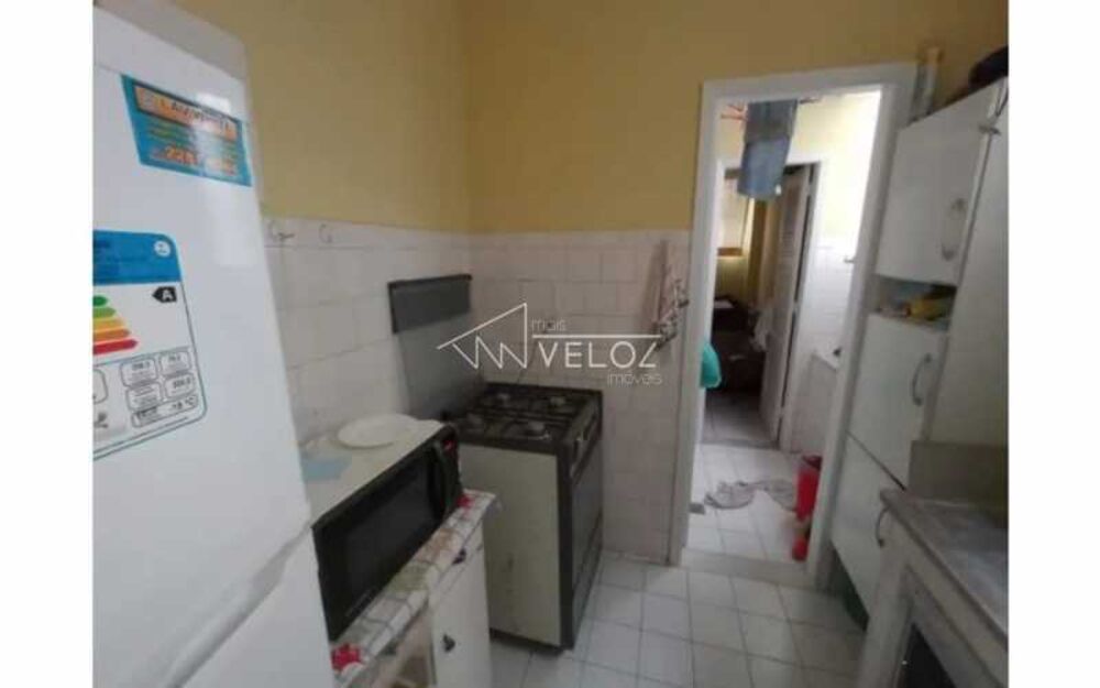 Apartamento à venda com 1 quarto, 40m² - Foto 4