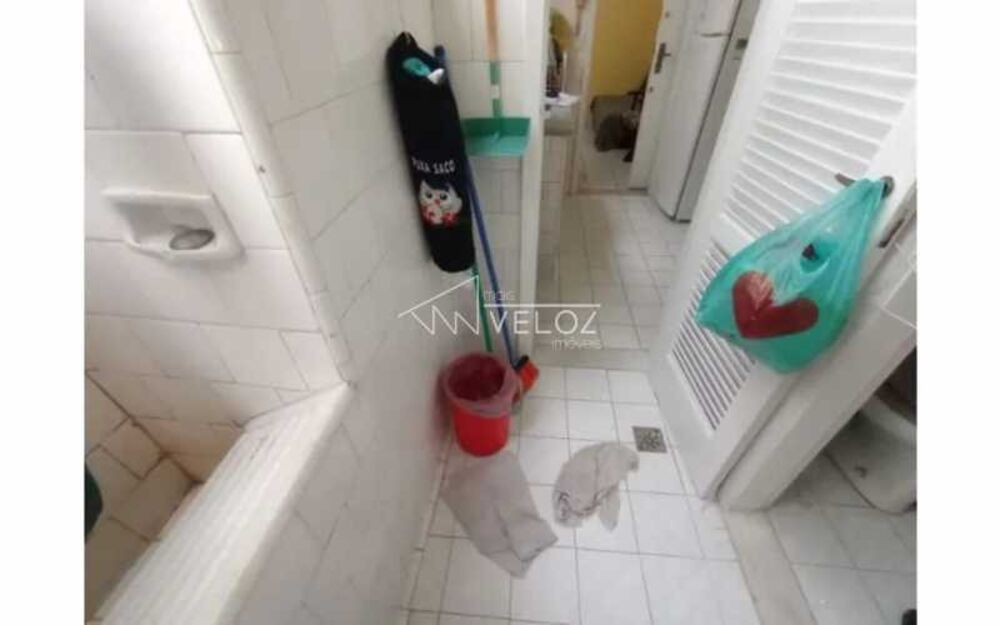 Apartamento à venda com 1 quarto, 40m² - Foto 1