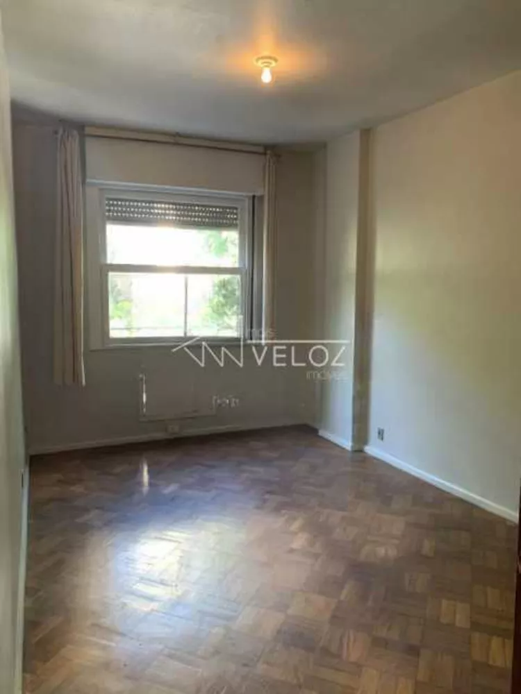 Apartamento à venda com 3 quartos, 118m² - Foto 4