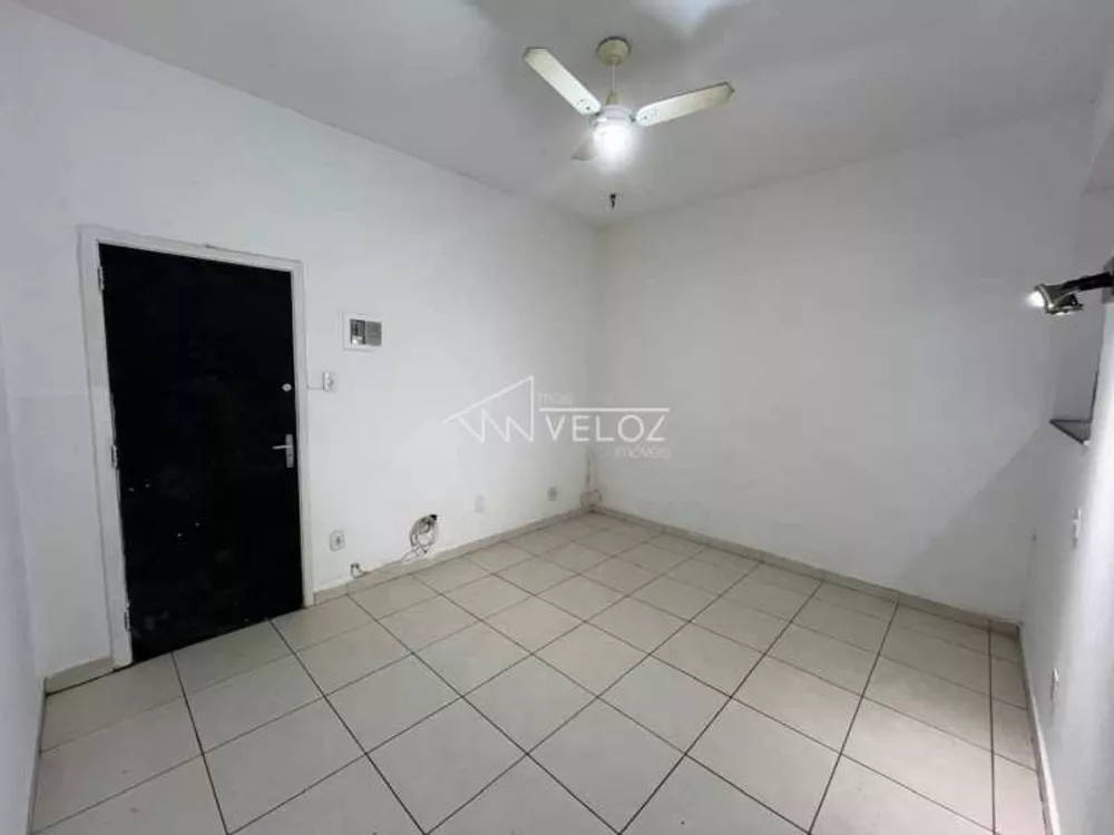 Apartamento à venda com 1 quarto, 42m² - Foto 4