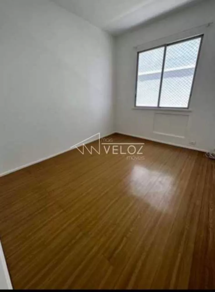 Apartamento à venda com 3 quartos, 86m² - Foto 4