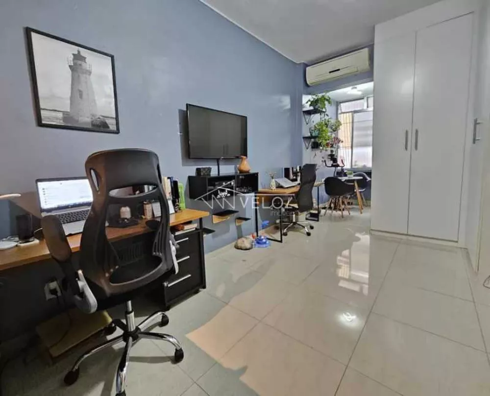 Apartamento à venda com 1 quarto, 29m² - Foto 1