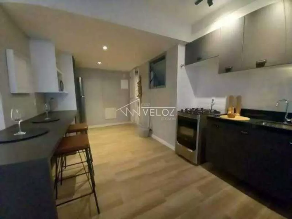 Apartamento à venda com 1 quarto, 66m² - Foto 1