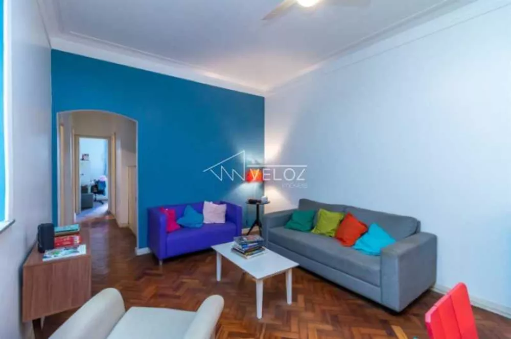 Apartamento à venda com 3 quartos, 85m² - Foto 1