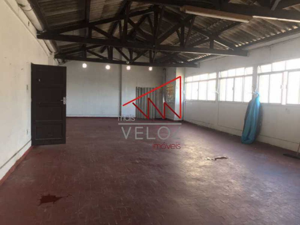 Apartamento à venda com 3 quartos, 161m² - Foto 12