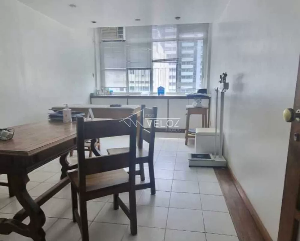 Apartamento à venda com 1 quarto, 45m² - Foto 1