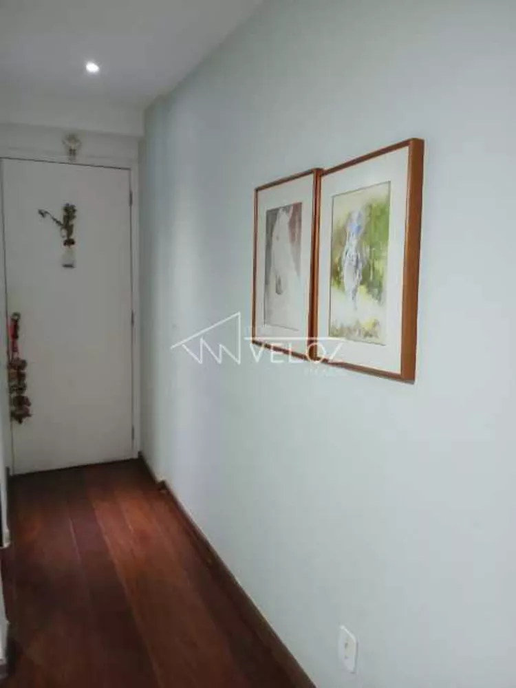 Apartamento à venda com 3 quartos, 75m² - Foto 3