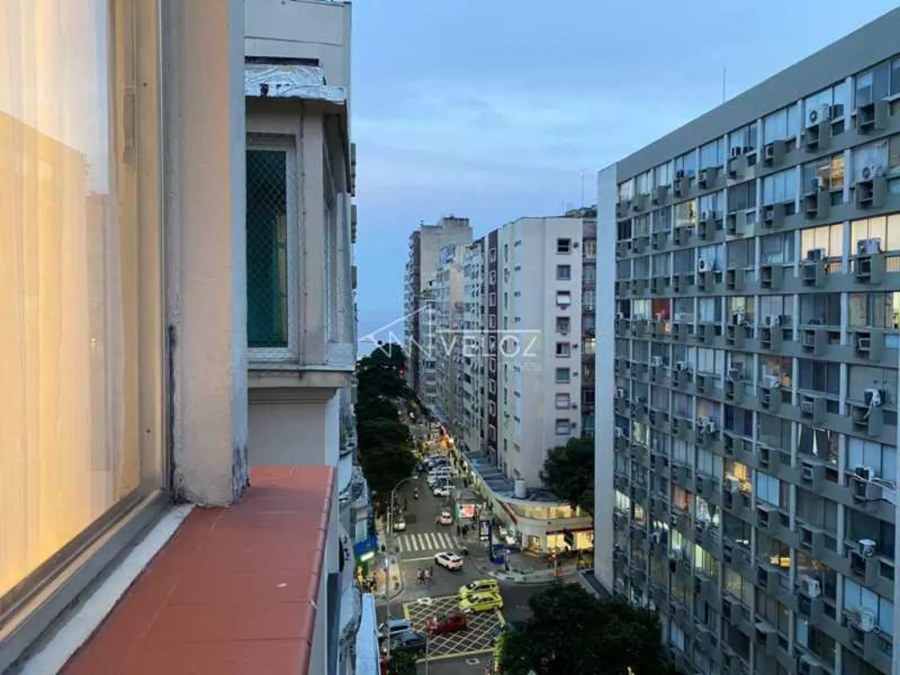 Apartamento à venda com 3 quartos, 109m² - Foto 2