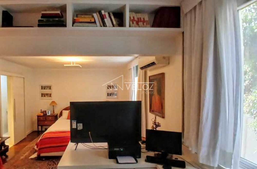 Apartamento à venda com 3 quartos, 160m² - Foto 6