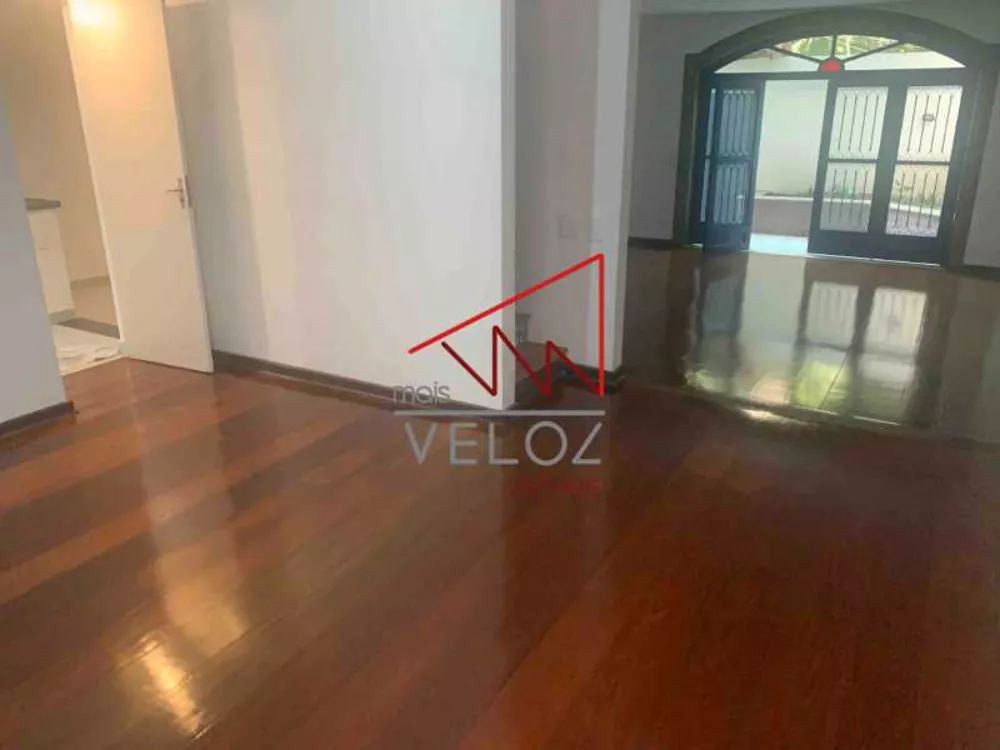 Casa à venda com 4 quartos, 280m² - Foto 3