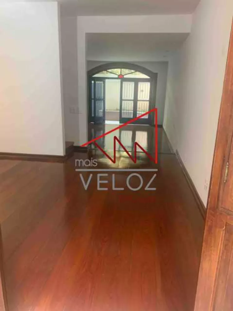 Casa à venda com 4 quartos, 280m² - Foto 4