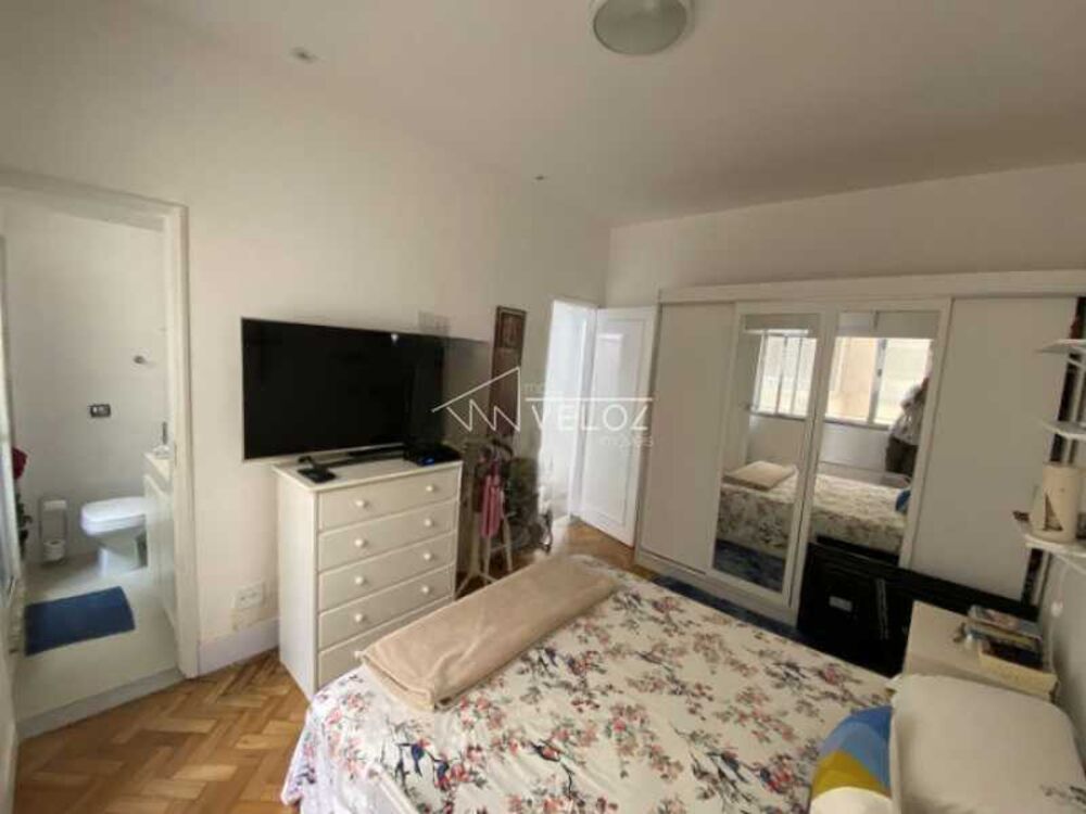 Apartamento à venda com 3 quartos, 122m² - Foto 3