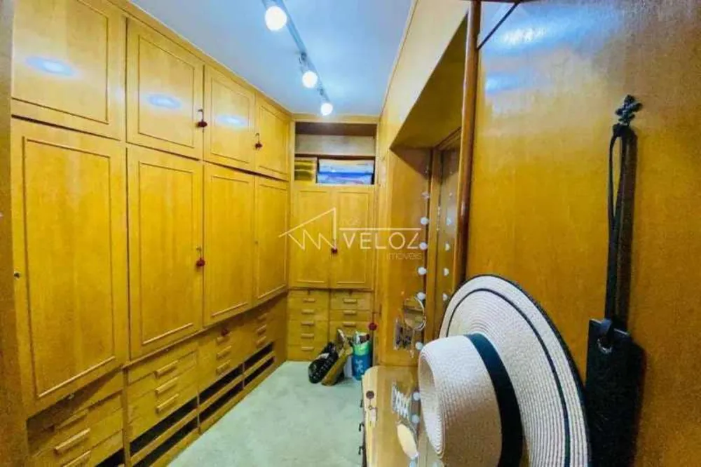 Apartamento, 4 quartos, 263 m² - Foto 1