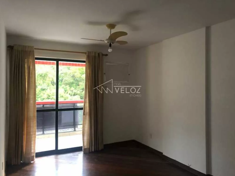 Apartamento à venda com 2 quartos, 86m² - Foto 1