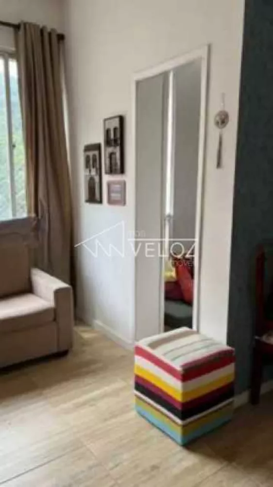 Apartamento à venda com 2 quartos, 60m² - Foto 5