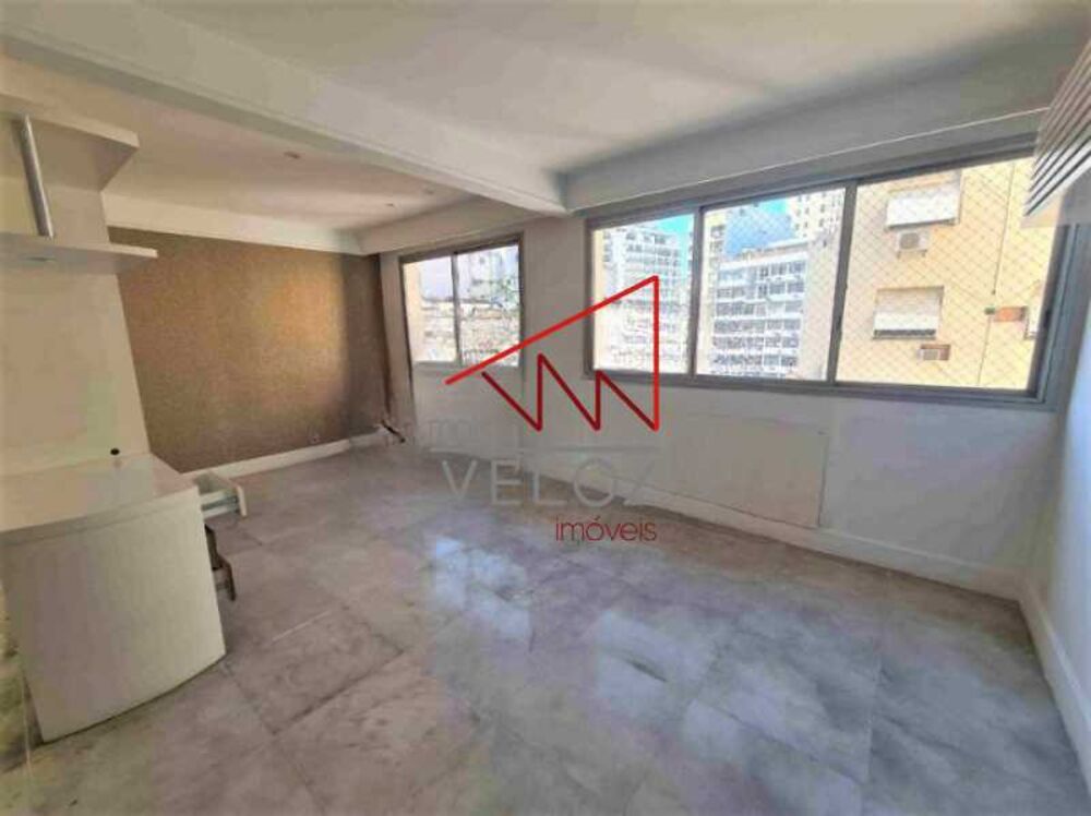Apartamento à venda com 3 quartos, 95m² - Foto 2
