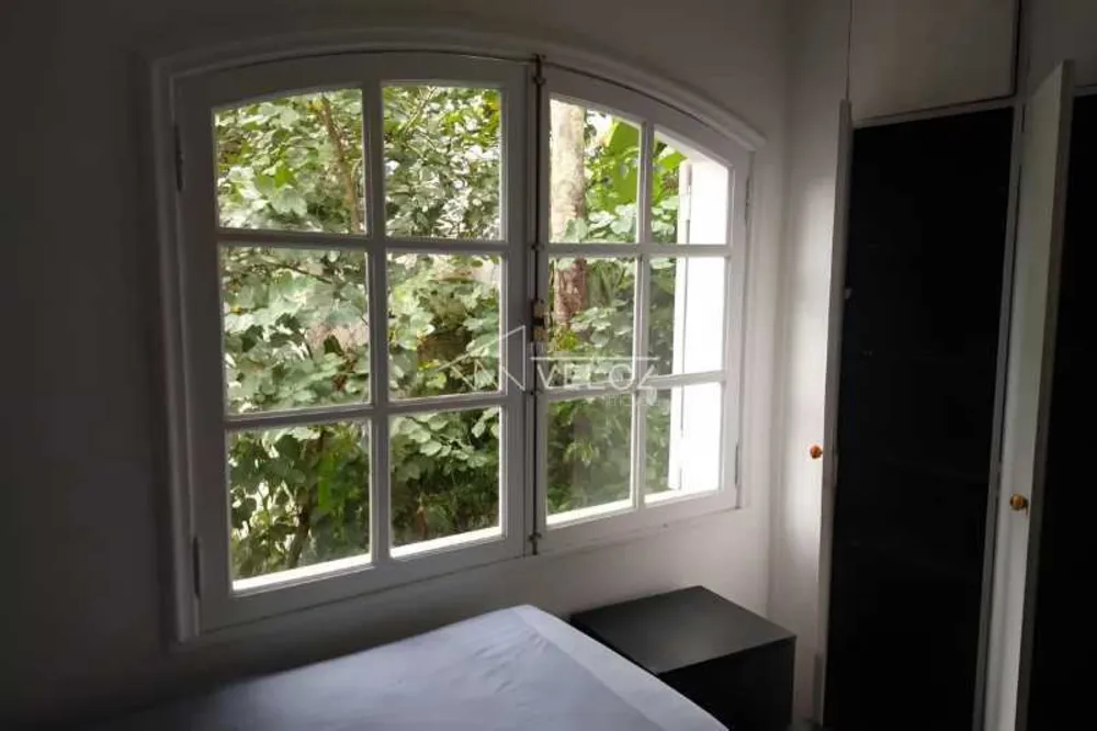 Apartamento, 6 quartos, 141 m² - Foto 1