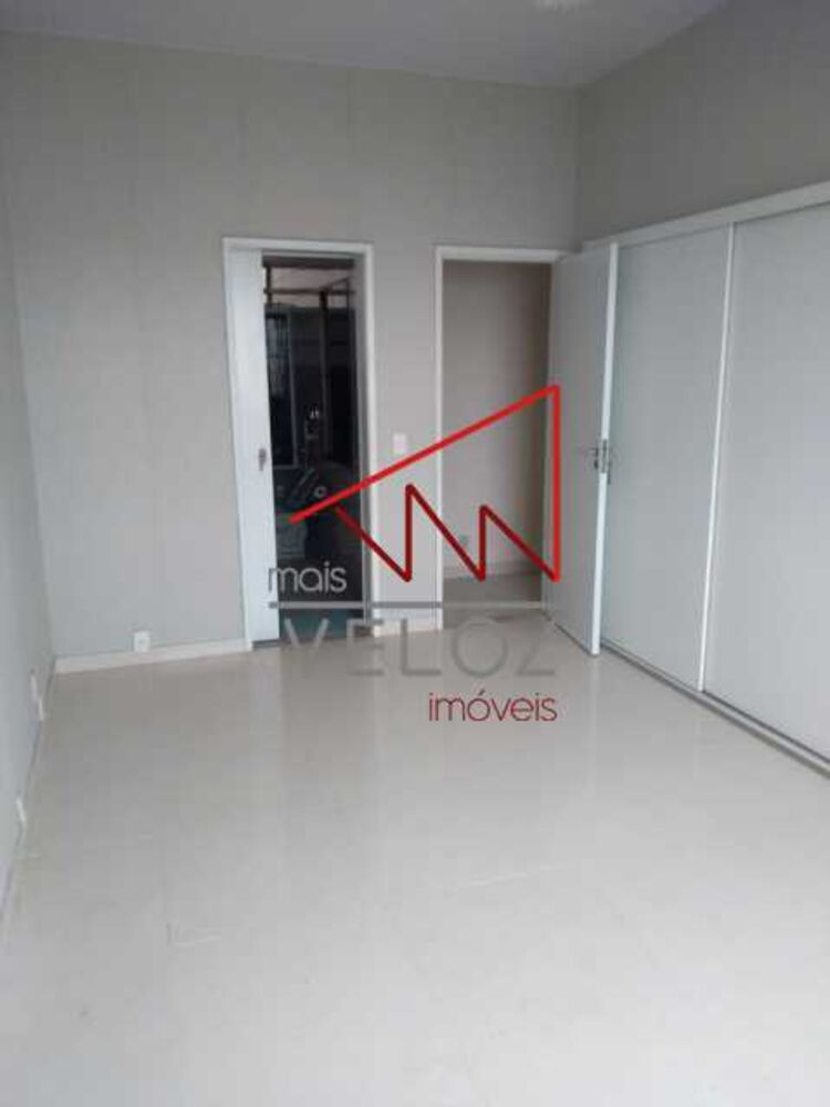 Apartamento à venda com 3 quartos, 270m² - Foto 1