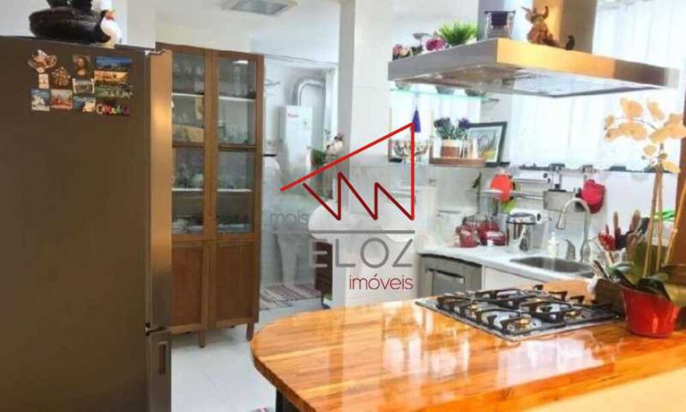 Apartamento à venda com 2 quartos, 70m² - Foto 3