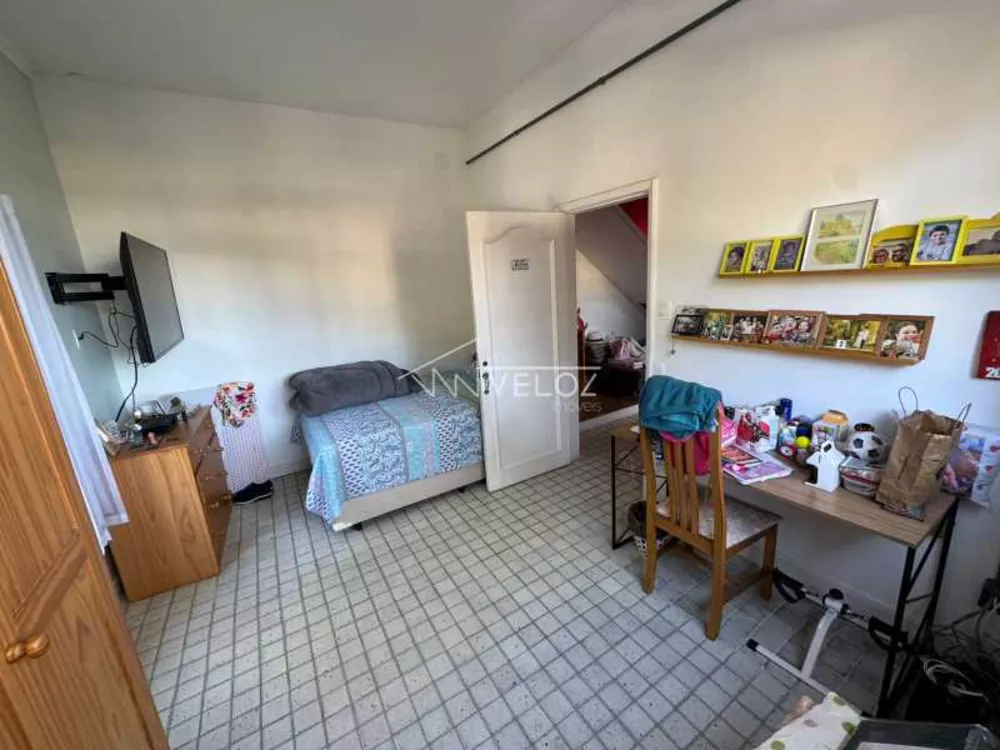 Casa, 4 quartos, 298 m² - Foto 28