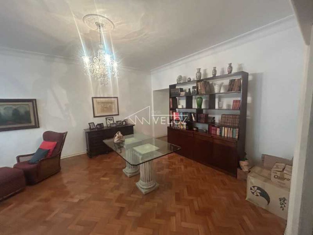 Apartamento à venda com 3 quartos, 112m² - Foto 2