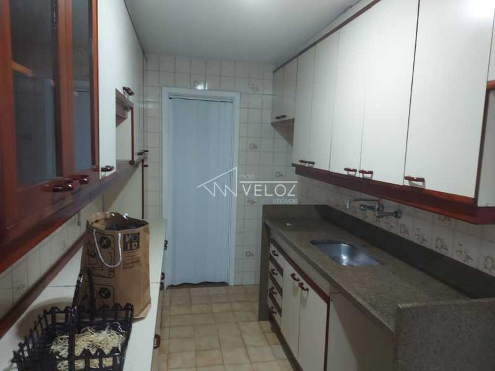 Apartamento à venda com 3 quartos, 117m² - Foto 12
