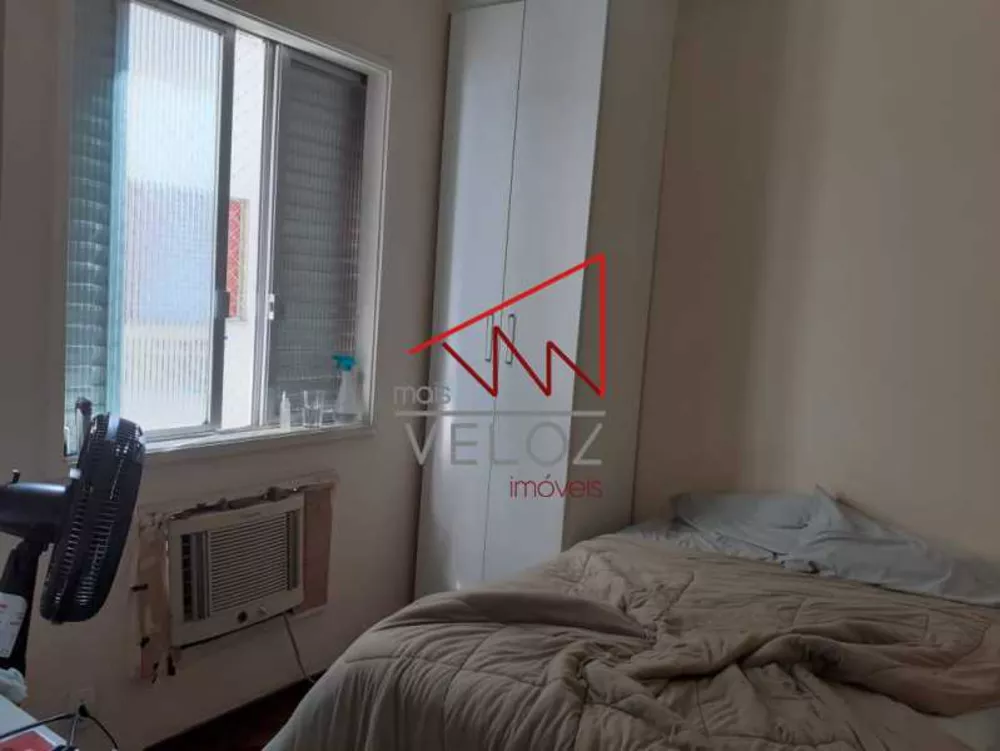 Apartamento à venda com 3 quartos, 150m² - Foto 1