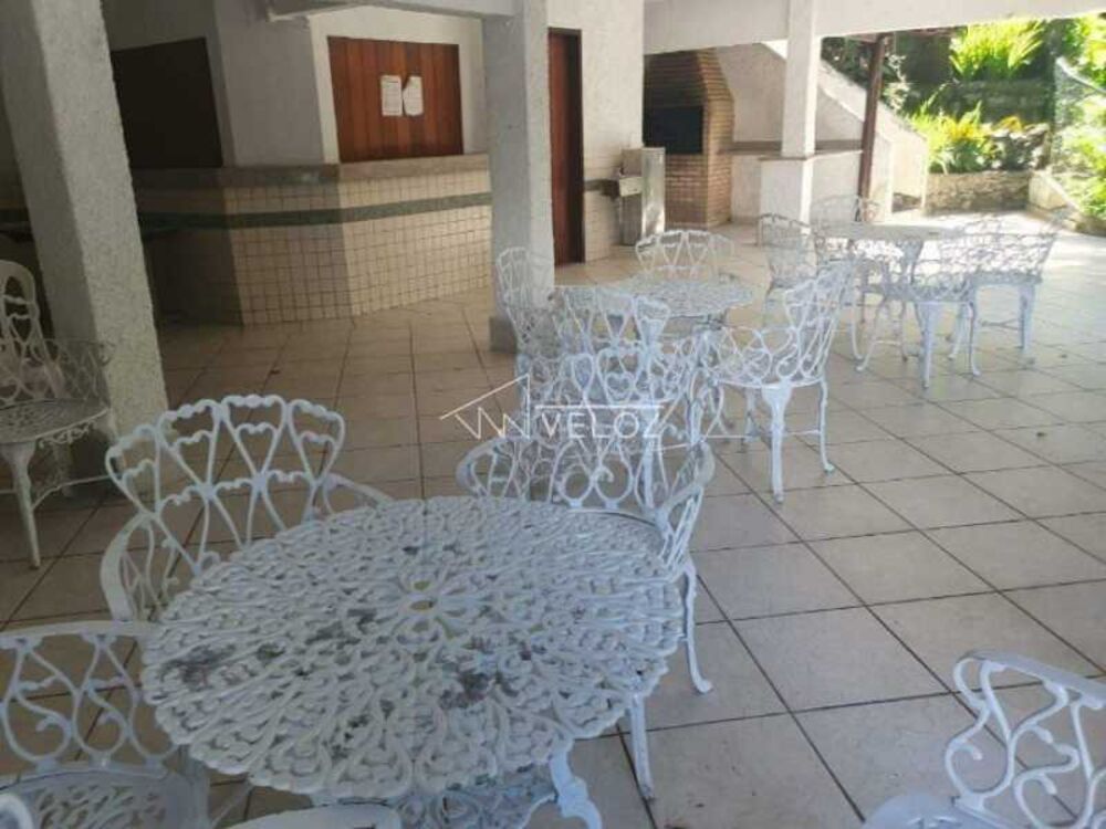 Apartamento à venda com 4 quartos, 133m² - Foto 1