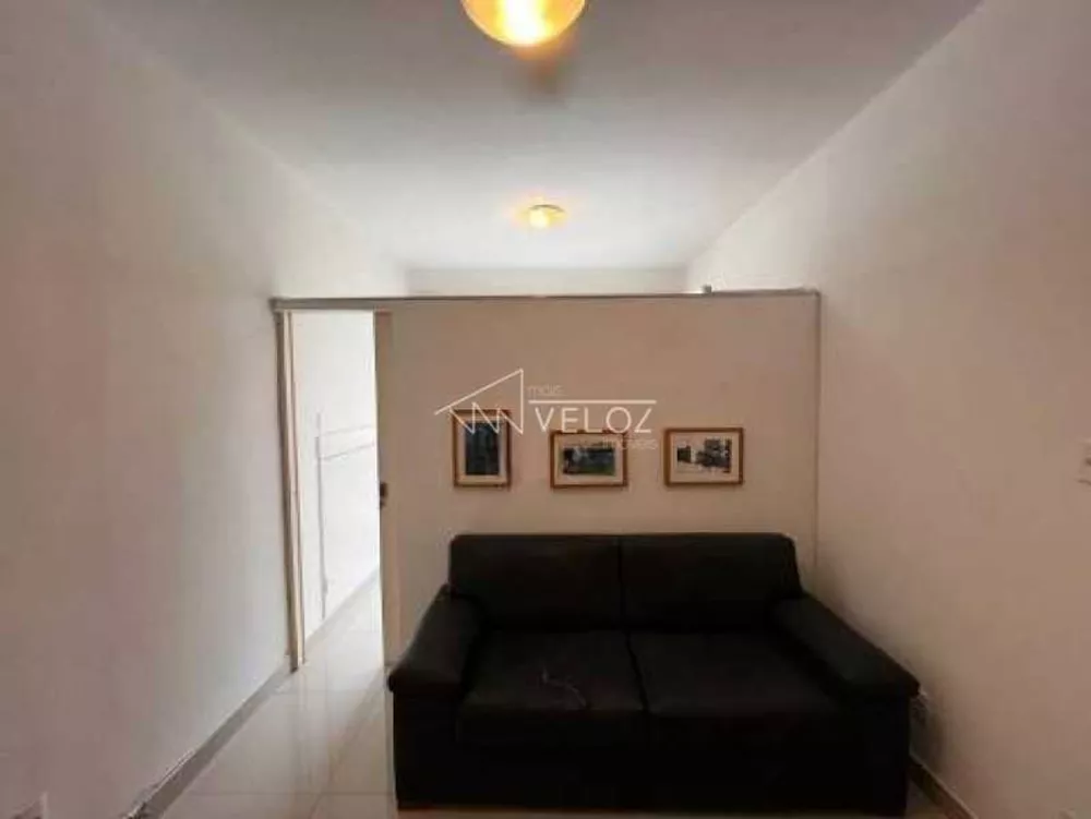 Kitnet e Studio à venda com 1 quarto, 24m² - Foto 2