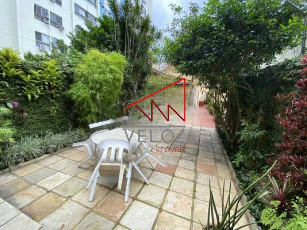 Casa à venda com 3 quartos, 296m² - Foto 19