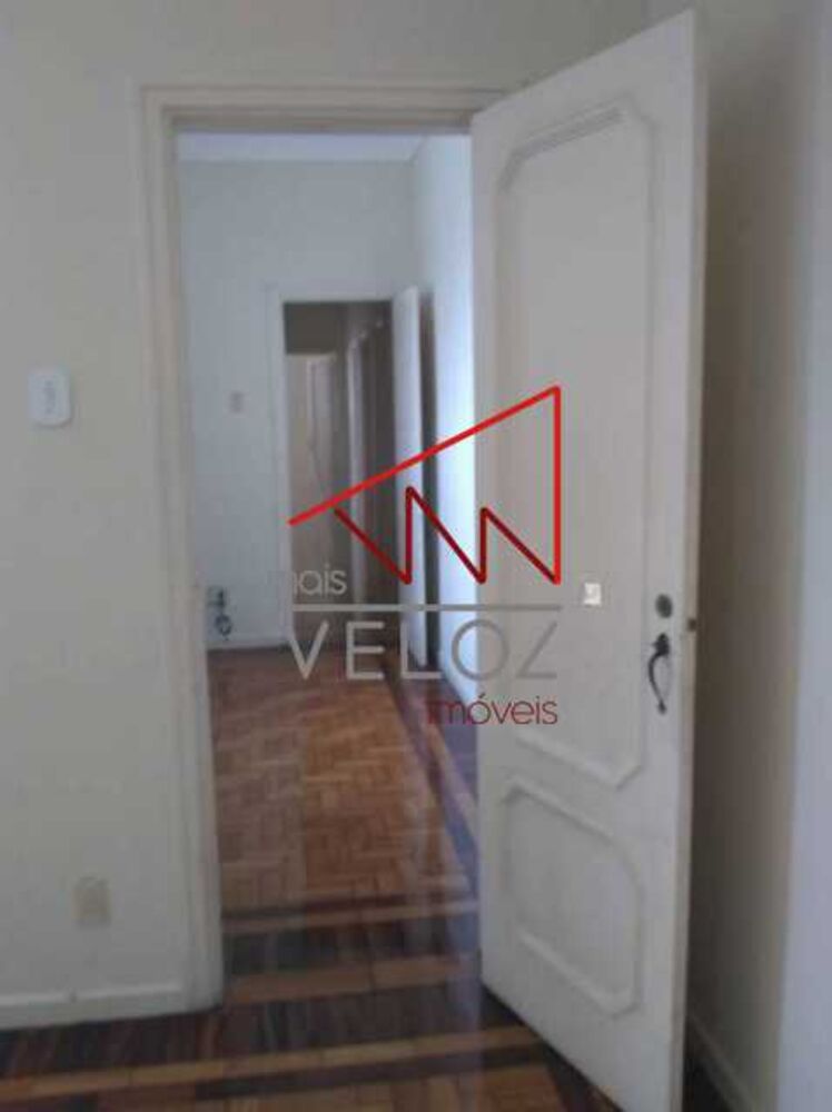Apartamento à venda com 3 quartos, 140m² - Foto 6