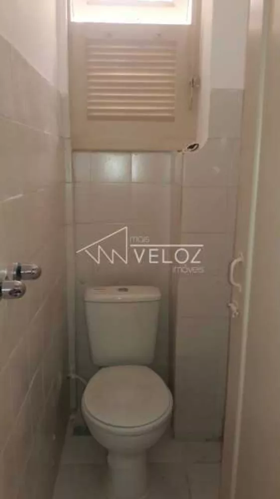 Apartamento à venda com 3 quartos, 100m² - Foto 2