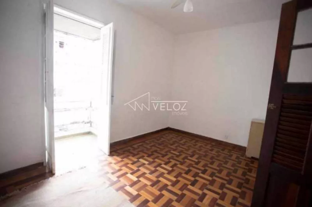 Apartamento à venda com 3 quartos, 84m² - Foto 4