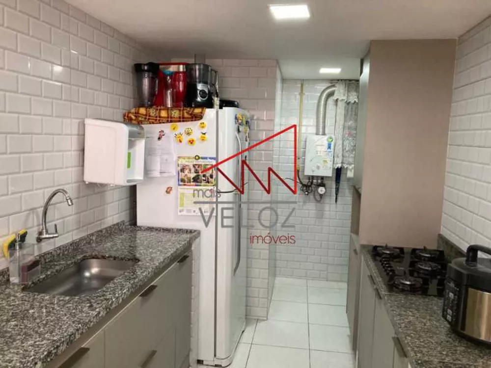 Apartamento à venda com 2 quartos, 27m² - Foto 7