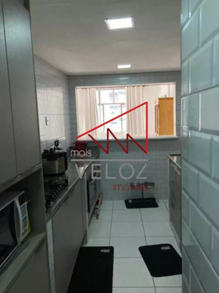 Apartamento à venda com 2 quartos, 27m² - Foto 12