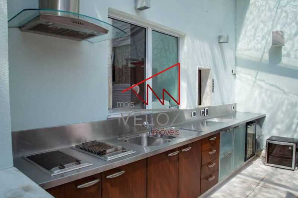 Casa de Condomínio à venda com 3 quartos, 322m² - Foto 1