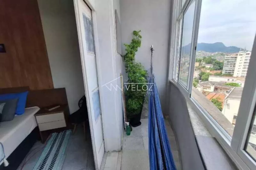 Apartamento à venda com 1 quarto, 51m² - Foto 3