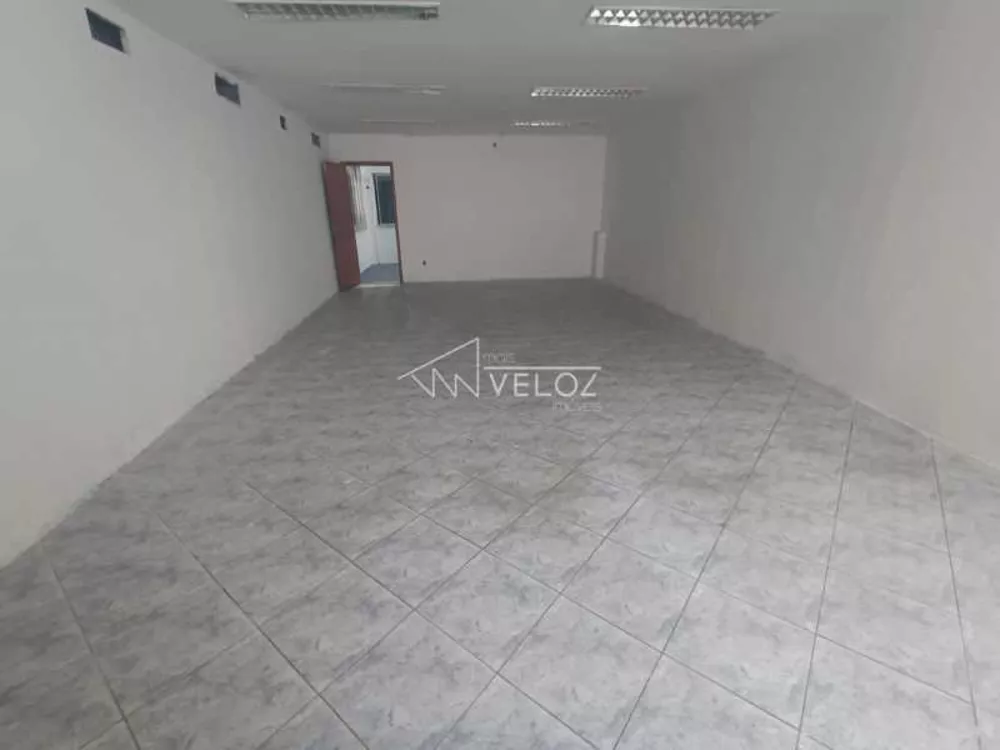 Apartamento à venda com 26 quartos, 1209m² - Foto 1