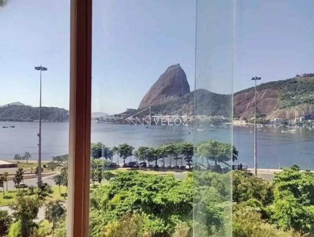 Apartamento à venda com 4 quartos, 370m² - Foto 1