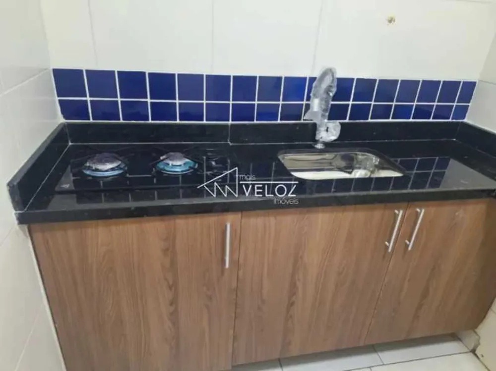 Apartamento, 1 quarto, 27 m² - Foto 2