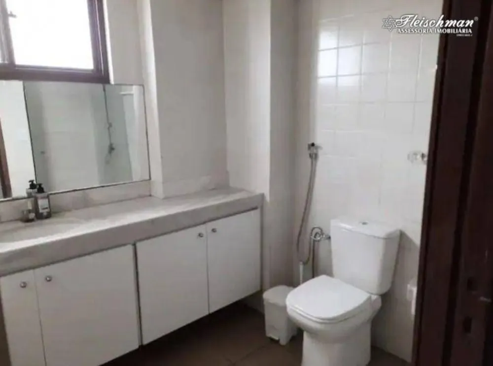 Apartamento, 3 quartos, 140 m² - Foto 2