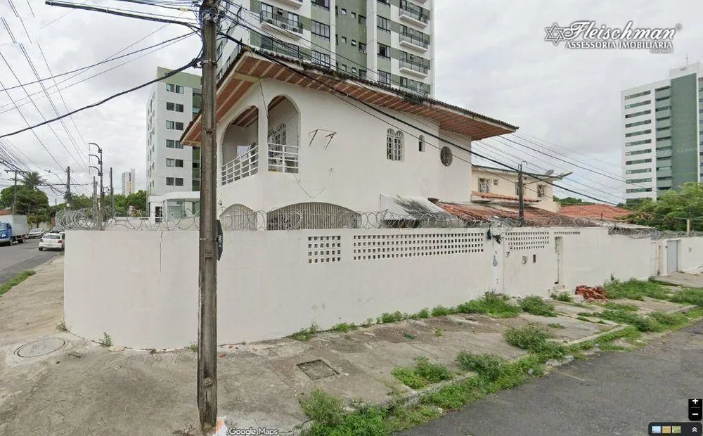 Casa, 10 quartos, 422 m² - Foto 2