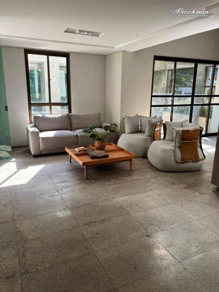 Apartamento, 4 quartos, 225 m² - Foto 1