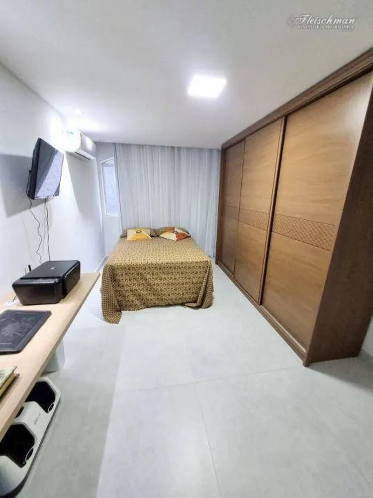 Apartamento, 3 quartos, 154 m² - Foto 2