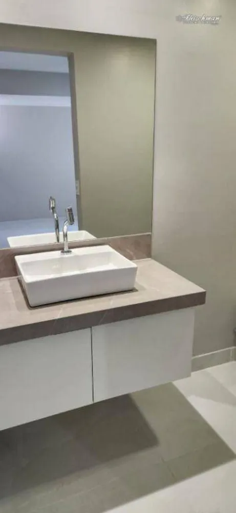 Apartamento, 3 quartos, 134 m² - Foto 2