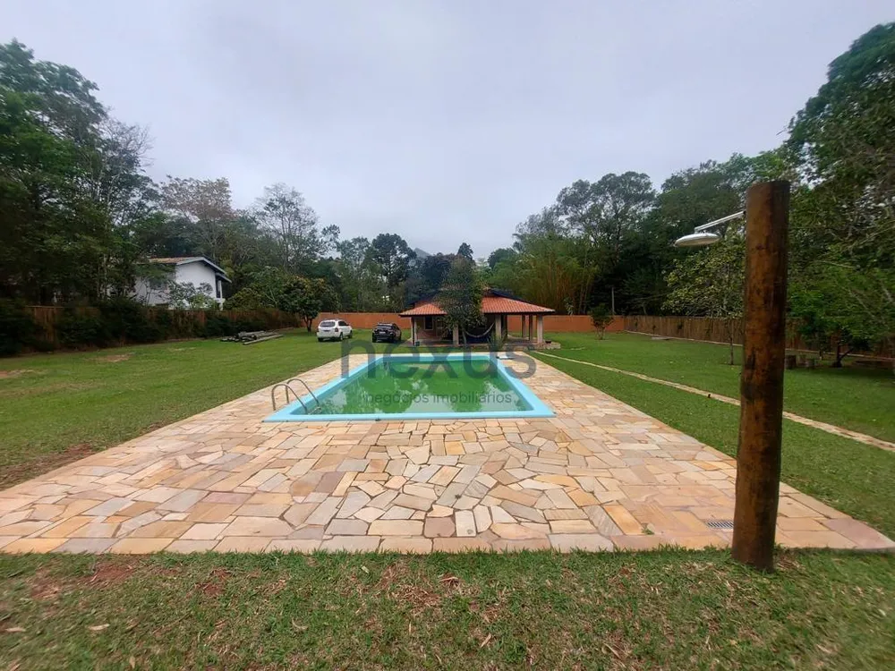 Chácara, 3 quartos, 2308 m² - Foto 2