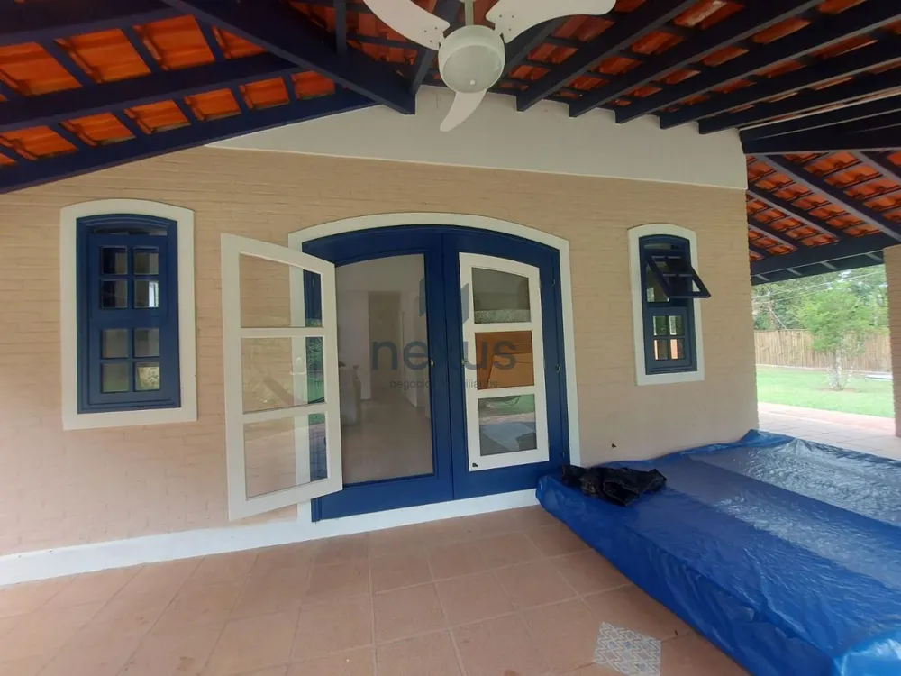 Chácara, 3 quartos, 2308 m² - Foto 1
