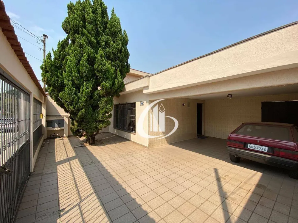 Casa, 3 quartos, 206 m² - Foto 3
