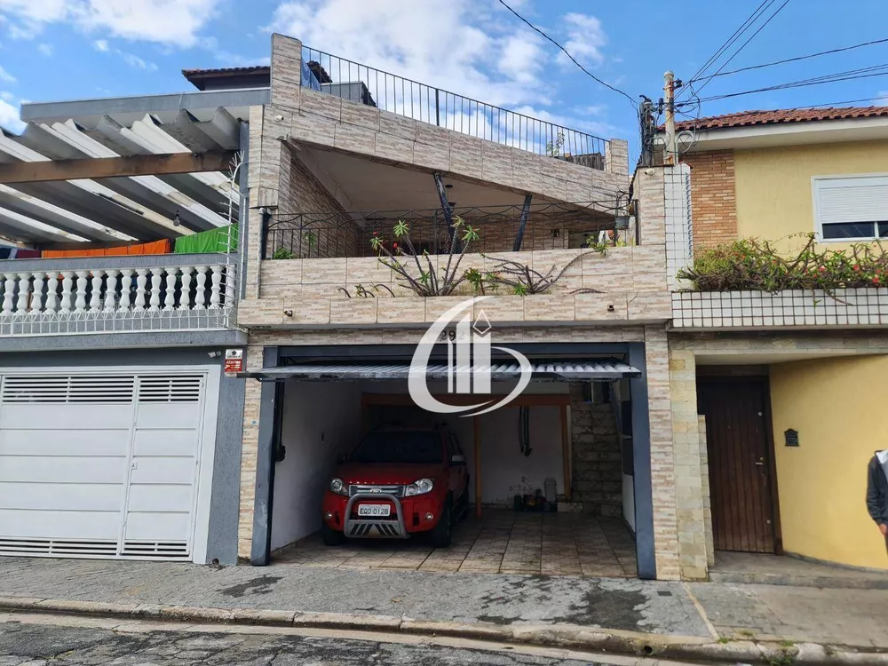 Sobrado à venda com 4 quartos, 350m² - Foto 2