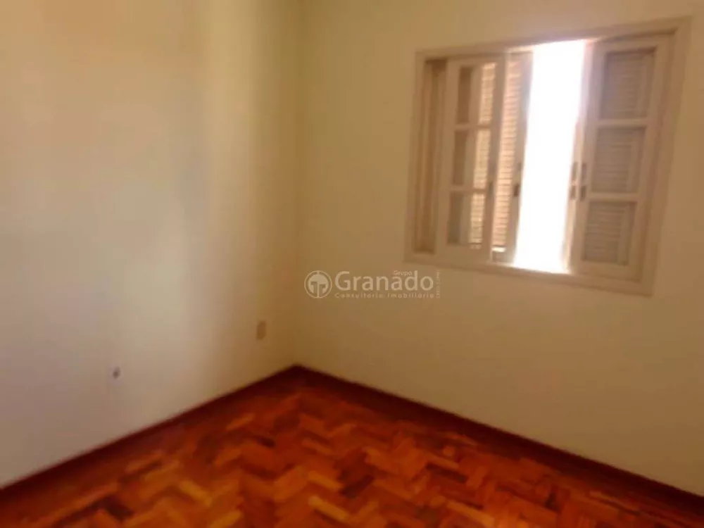 Casa, 5 quartos, 216 m² - Foto 1